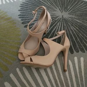 Zara woman spring/summer 2013 nude heels size 38